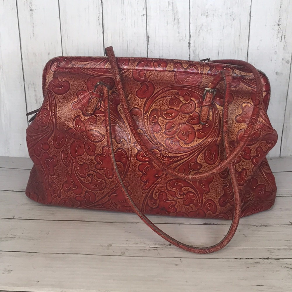 Large Vintage Wilson Pelle Studio Tooled Leather Satchel w/Matching Accessories